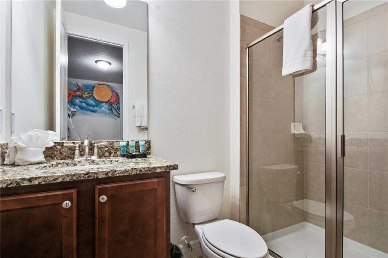 Ferienhaus Dream House, Ecolab Sanitzed Near Disney, Pool Fence *
